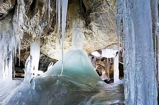 Demänovská ice cave